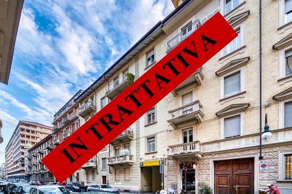 appartamento in vendita a Torino in zona Cit Turin
