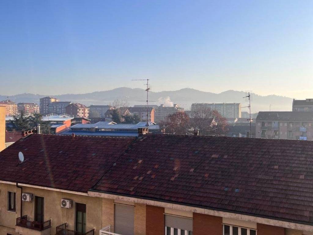 appartamento in vendita a Torino in zona Mirafiori Sud