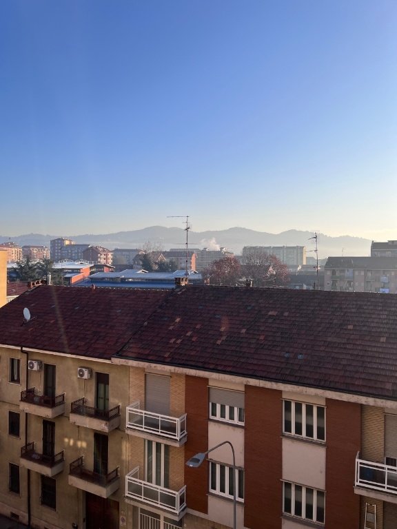 appartamento in vendita a Torino in zona Mirafiori Sud