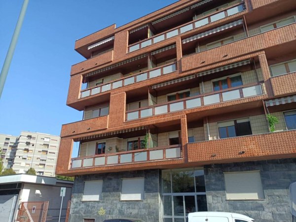 appartamento in vendita a Torino in zona Mirafiori Nord