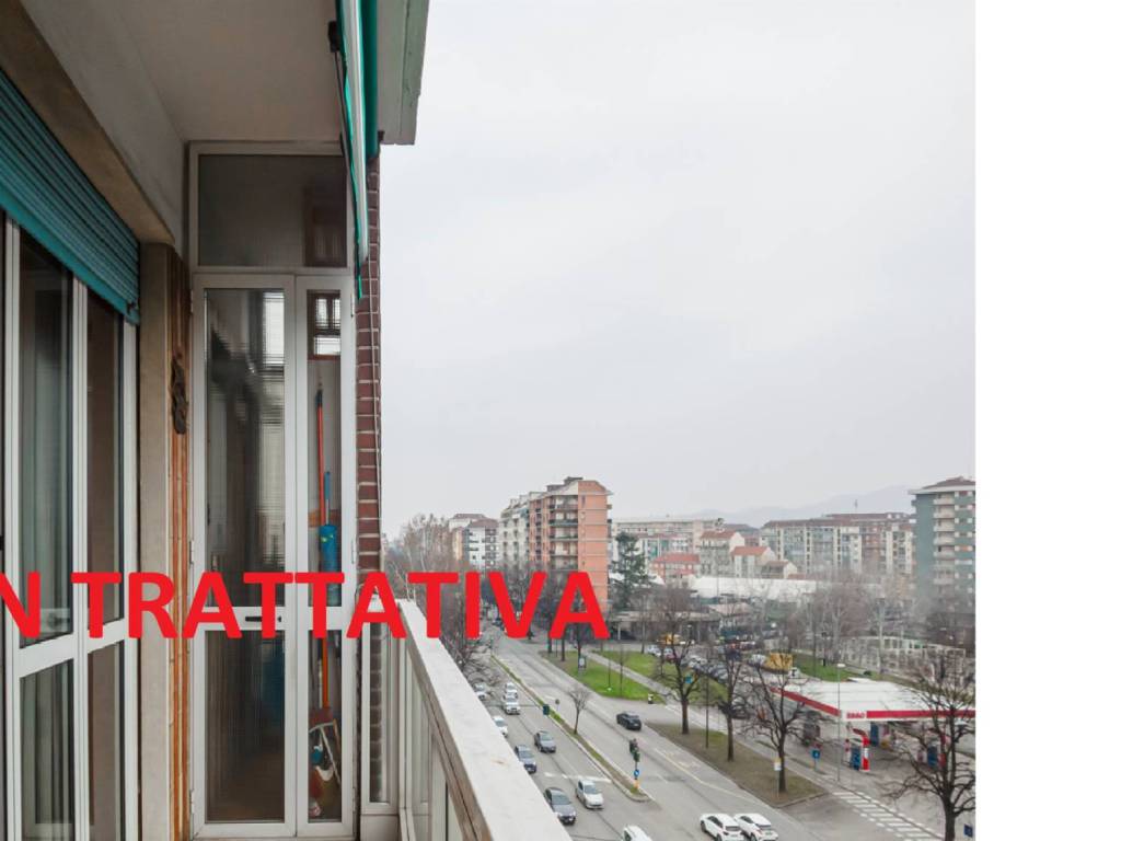 appartamento in vendita a Torino in zona Mirafiori Nord