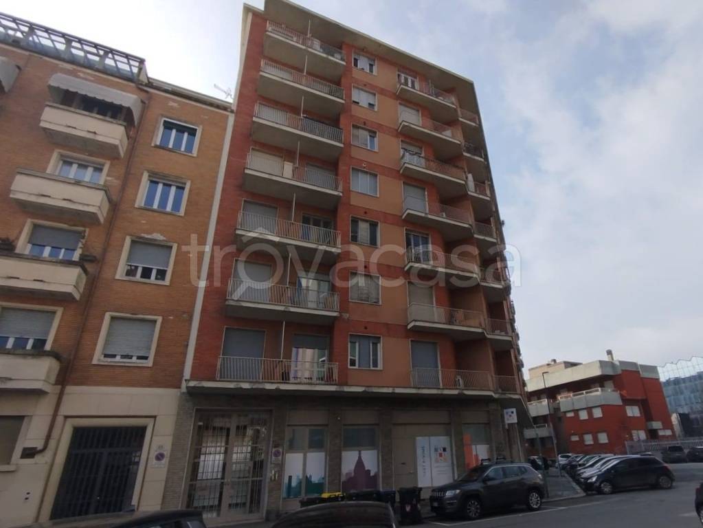 appartamento in vendita a Torino in zona Borgo San Paolo