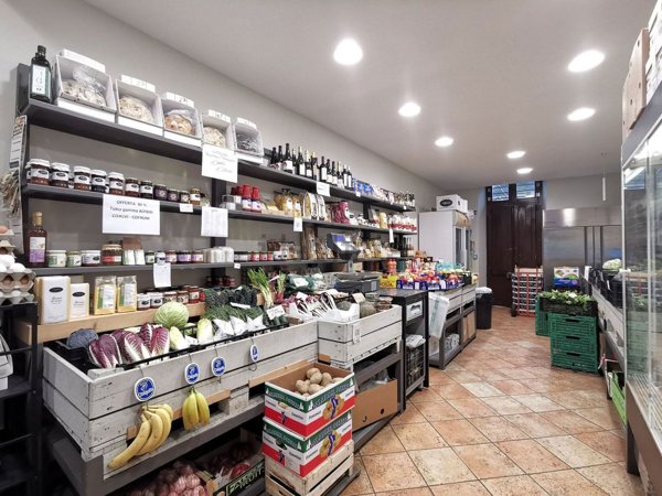 negozio in vendita a Torino in zona Cavoretto