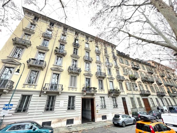 appartamento in vendita a Torino in zona Centro Storico