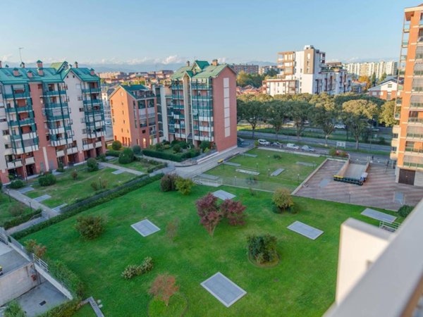 appartamento in vendita a Torino in zona Mirafiori Sud