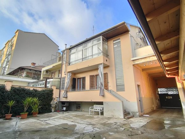 appartamento in vendita a Torino in zona Mirafiori Sud