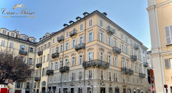 appartamento in vendita a Torino in zona Centro Storico