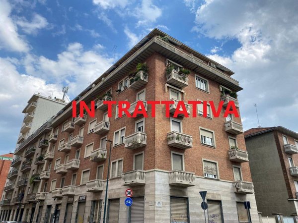 appartamento in vendita a Torino in zona Parella