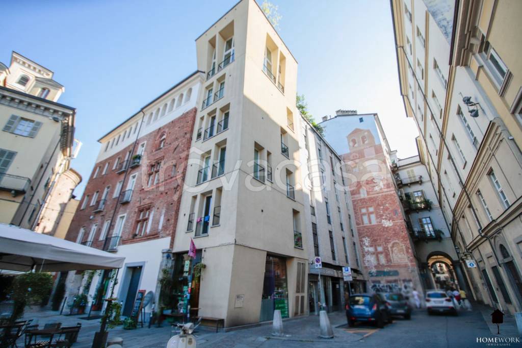 appartamento in vendita a Torino in zona Centro Storico
