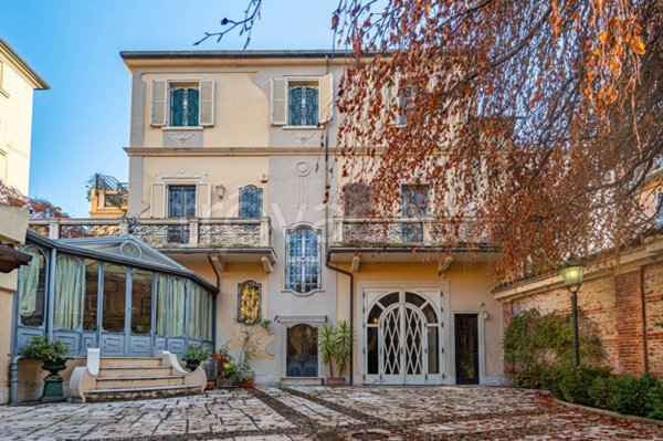 casa indipendente in vendita a Torino