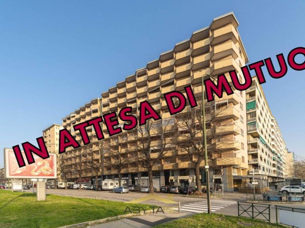 appartamento in vendita a Torino in zona Millefonti