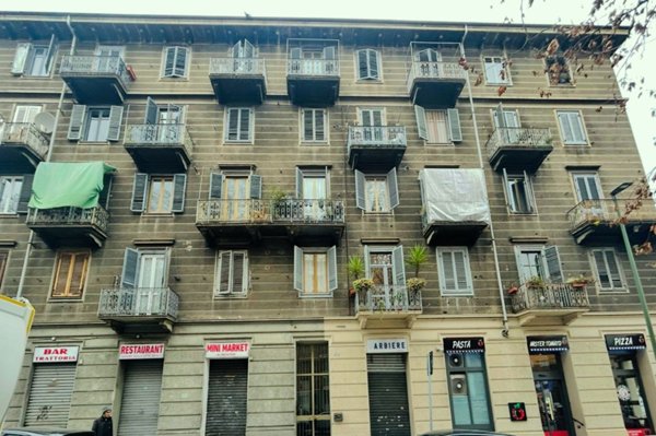 appartamento in vendita a Torino in zona Aurora