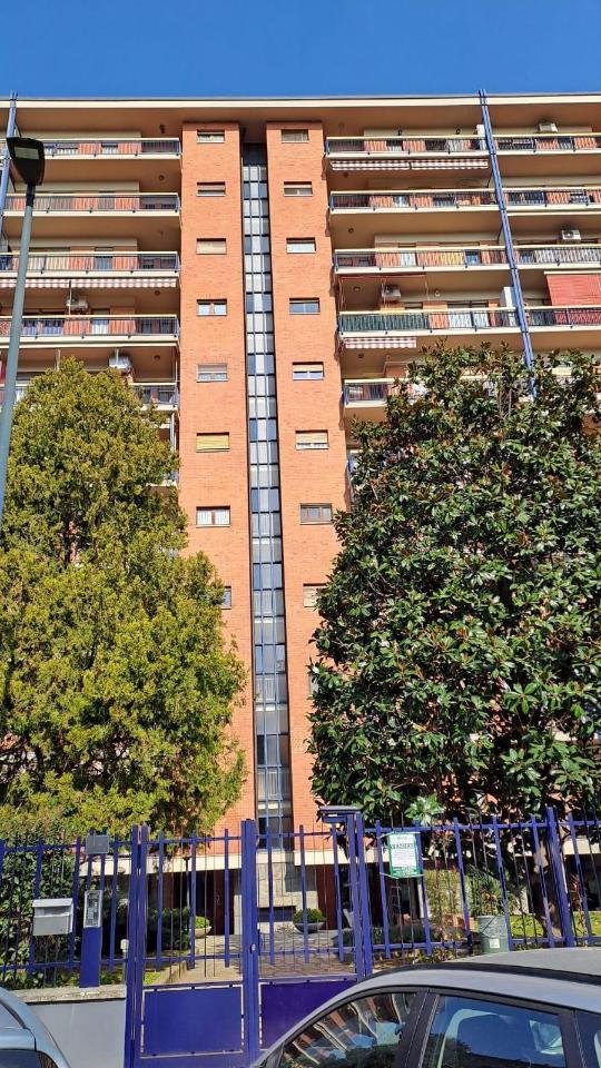 appartamento in vendita a Torino in zona Mirafiori Nord