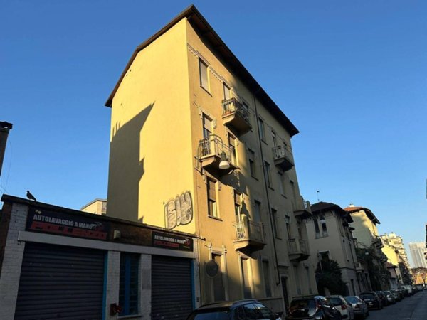 appartamento in vendita a Torino in zona Borgo San Paolo