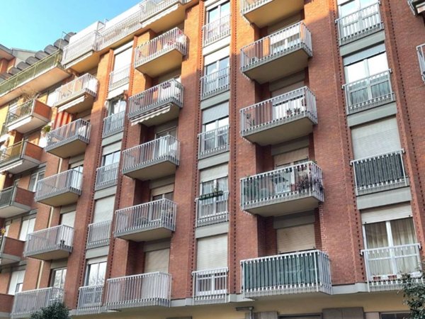 appartamento in vendita a Torino in zona Santa Rita