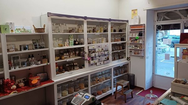 locale di sgombero in vendita a Torino