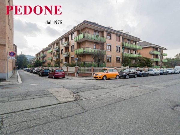appartamento in vendita a Torino in zona Sassi