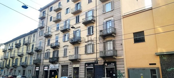 appartamento in vendita a Torino in zona Cenisia