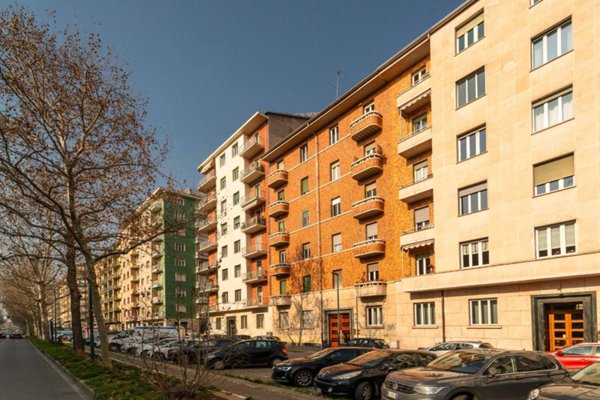 appartamento in vendita a Torino in zona Cit Turin