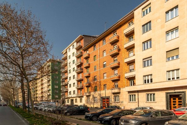 appartamento in vendita a Torino in zona Cit Turin