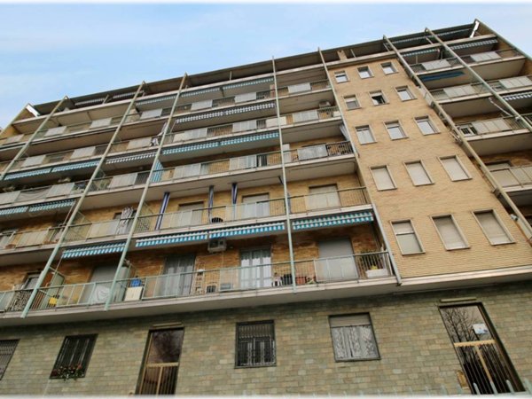appartamento in vendita a Torino in zona Mirafiori Sud