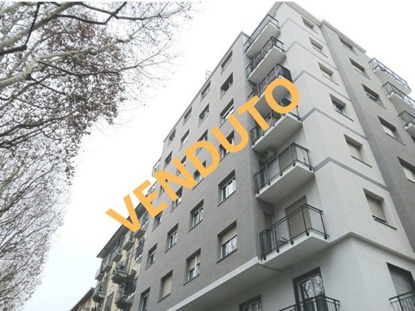 appartamento in vendita a Torino in zona Cit Turin