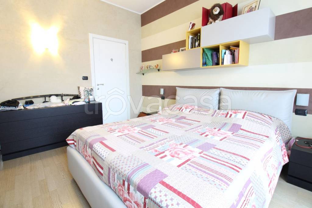 appartamento in vendita a Torino in zona Santa Rita