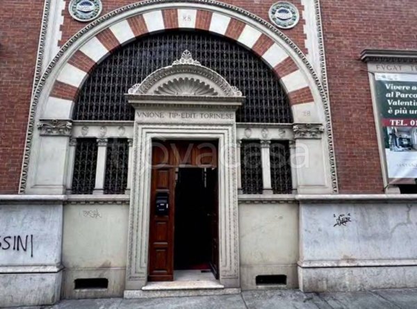 appartamento in vendita a Torino in zona San Salvario