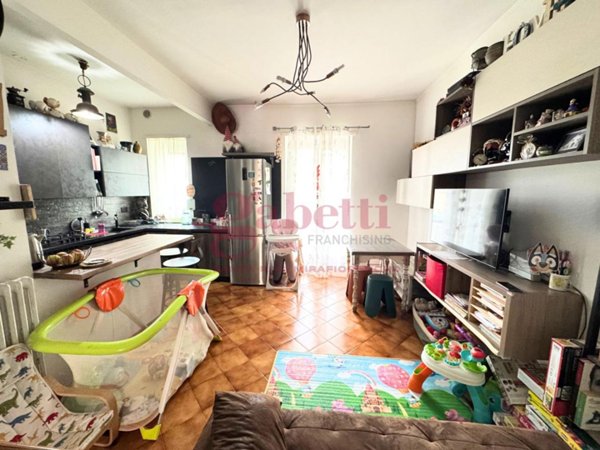 appartamento in vendita a Torino in zona Mirafiori Nord