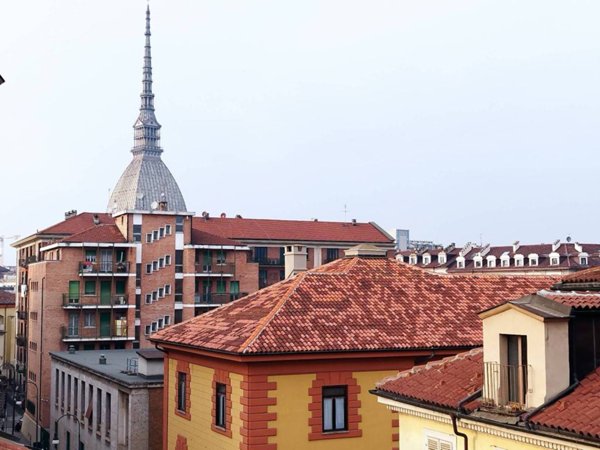 intera palazzina in vendita a Torino in zona Centro Storico