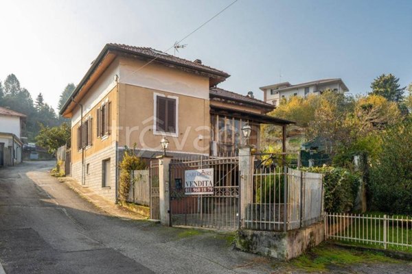 casa indipendente in vendita a Torino in zona Sassi