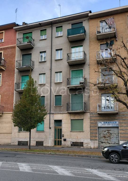 appartamento in vendita a Torino in zona Regio Parco