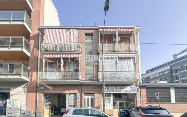 appartamento in vendita a Torino in zona Santa Rita