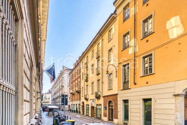 negozio in vendita a Torino in zona Centro Storico