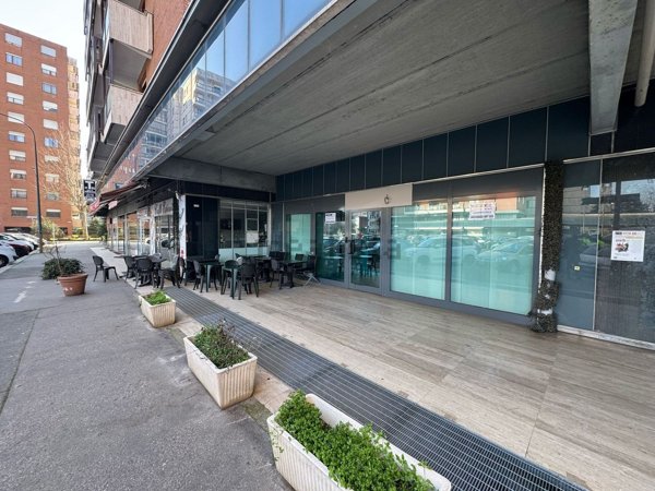 locale commerciale in vendita a Torino