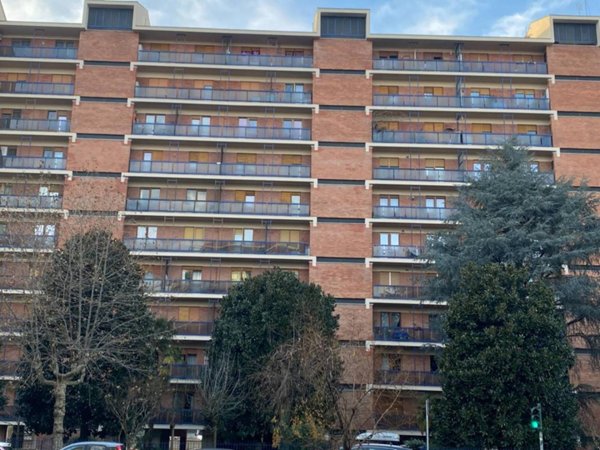 appartamento in vendita a Torino in zona Mirafiori Nord