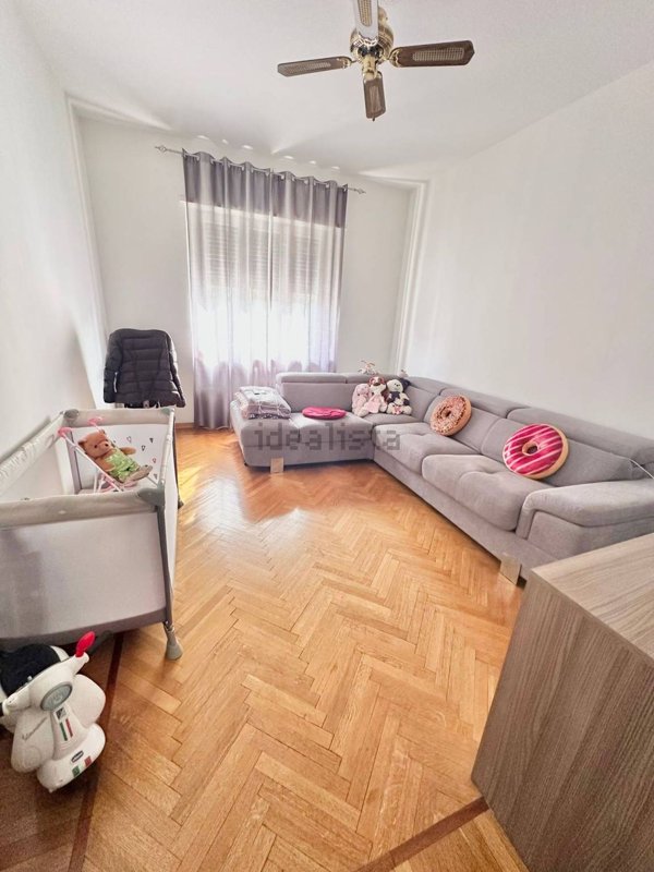 appartamento in vendita a Torino in zona Aurora