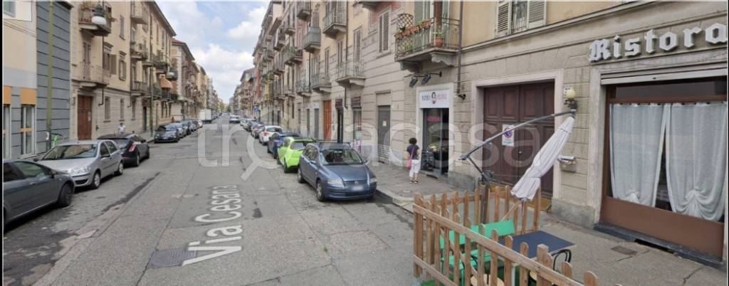 negozio in vendita a Torino in zona Cenisia