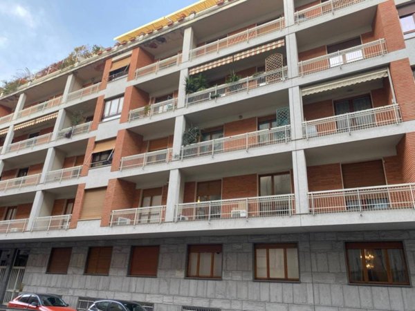 appartamento in vendita a Torino in zona Crocetta