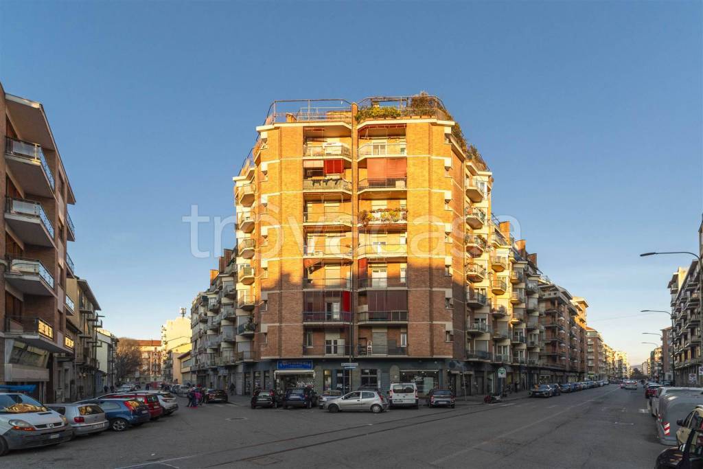 appartamento in vendita a Torino in zona Barriera di Milano