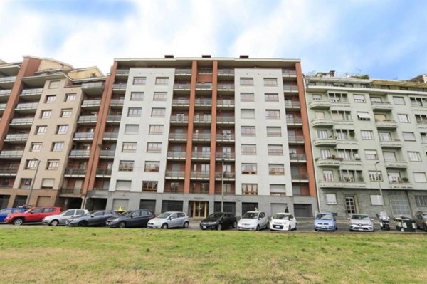 negozio in vendita a Torino in zona Crocetta