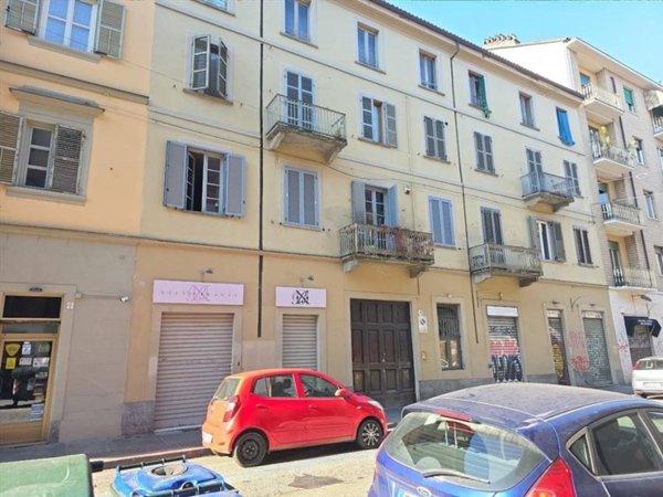 locale di sgombero in vendita a Torino in zona Vanchiglia