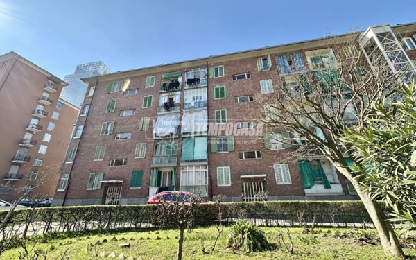 appartamento in vendita a Torino in zona Millefonti