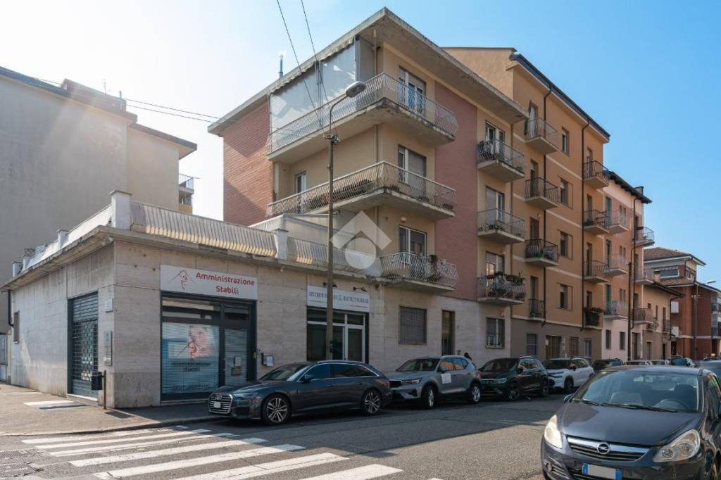 appartamento in vendita a Torino in zona Pozzo Strada