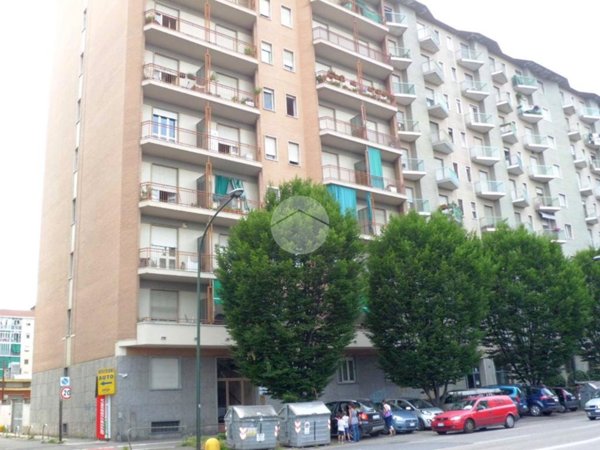 appartamento in vendita a Torino in zona Lingotto