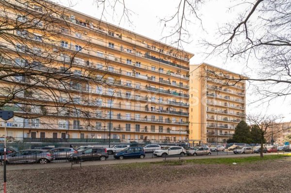 appartamento in vendita a Torino in zona Regio Parco