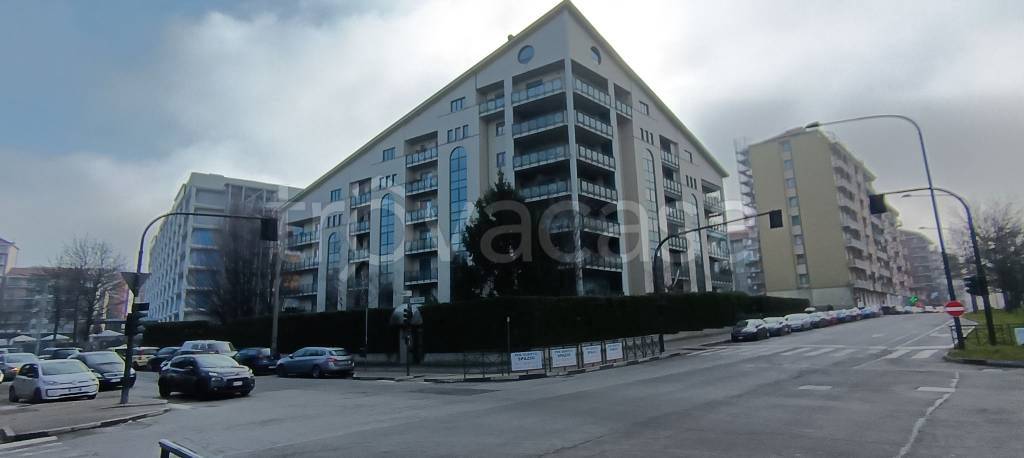 appartamento in vendita a Torino in zona Parella