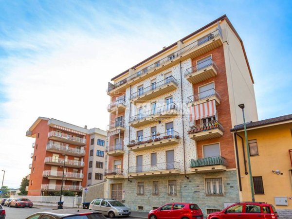 appartamento in vendita a Torino in zona Lucento