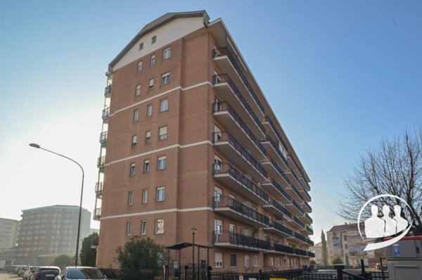 appartamento in vendita a Torino in zona Lucento