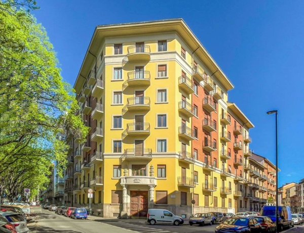 appartamento in vendita a Torino in zona Cenisia